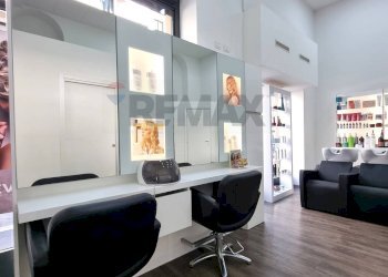 Ufficio - Commercial Activity Via San Gregorio
27, Milano - photo 8