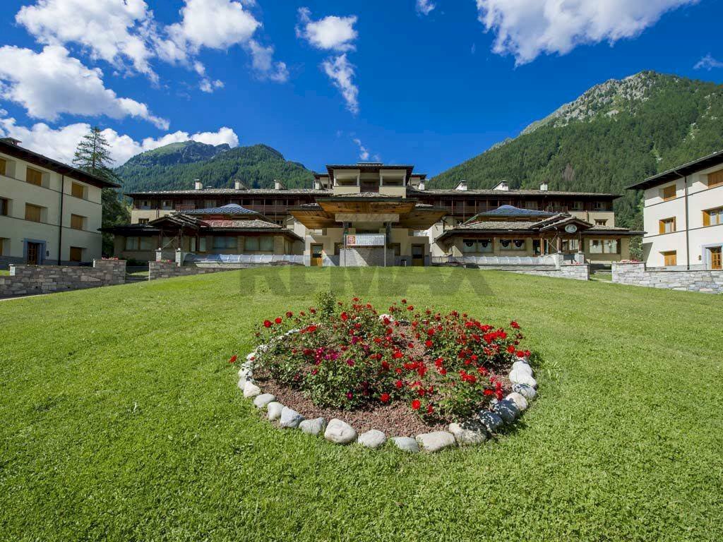 Giardino - Two-room apartment Via Località Fridau
 
4, Gressoney-Saint-Jean - photo 1