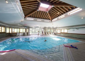 Piscina - Two-room apartment Via Località Fridau
 
4, Gressoney-Saint-Jean - photo 13