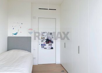 Camera / camera da letto - Three-room apartment Via Stresa
22, Milano - photo 24