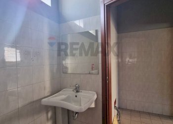 Bagno - Commercial Premises Via Cimabue
6, Monza - photo 14