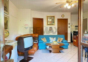 Sala da pranzo - Three-room apartment Via Moravia
1, Rho - photo 3