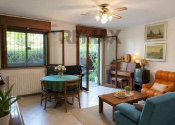 Sala da pranzo - Three-room apartment Via Moravia
1, Rho - photo 7
