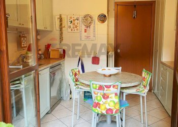 Sala da pranzo - Three-room apartment Via Moravia
1, Rho - photo 9