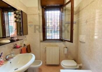 Bagno - Three-room apartment Via Moravia
1, Rho - photo 17