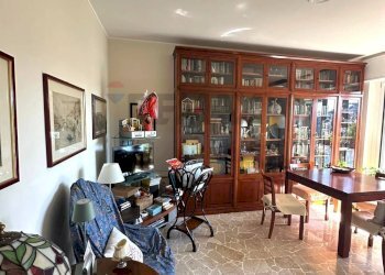 Sala da pranzo - Two-room apartment Via Adeodato Ressi
9/A, Milano - photo 2