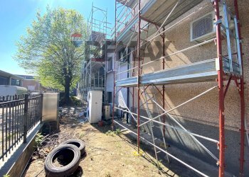 Casa all\'aperto - Shed Via Camicie Rosse
11, Opera - photo 20