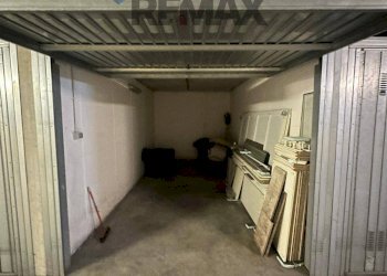 Parcheggio - Box Via Fra Cristoforo
 
4, Milano - foto 2