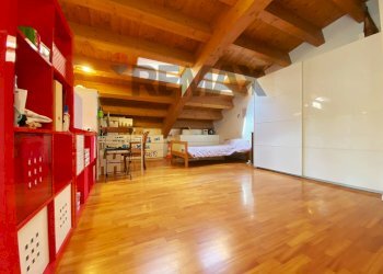 Camera / camera da letto - Four-room apartment Via Ludovico Ariosto
23, Sesto San Giovanni - photo 14