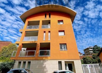 Edificio all\'aperto - Four-room apartment Via Ludovico Ariosto
23, Sesto San Giovanni - photo 18