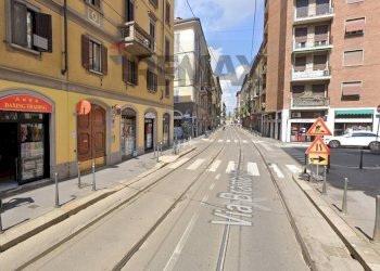 Edificio all\'aperto - Commercial Premises Via Bramante
19, Milano - photo 11