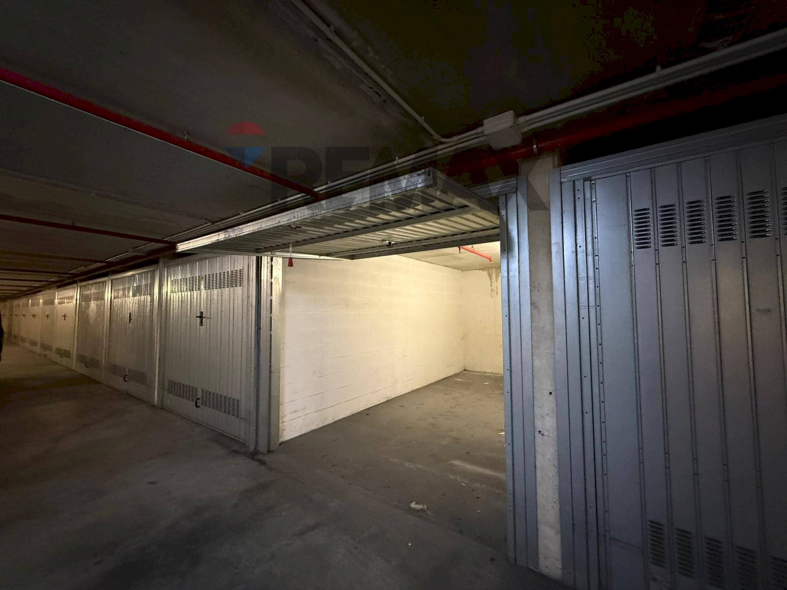 Parcheggio - Box Via Fra Cristoforo
 
4, Milano - foto 1