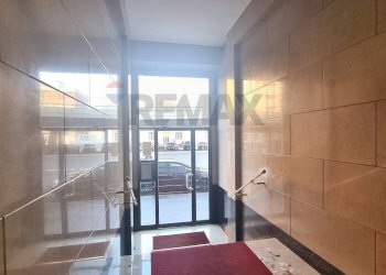 Ricezione / Lobby - Two-room apartment Viale Lucania
5, Milano - photo 36