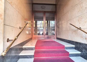 Scale - Two-room apartment Viale Lucania
5, Milano - photo 37