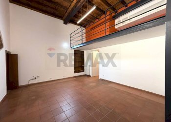 Stanza vuota - Two-room apartment Via Dante
121, Sesto San Giovanni - photo 5