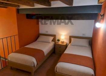 Camera / camera da letto - Two-room apartment Via Dante
121, Sesto San Giovanni - photo 18