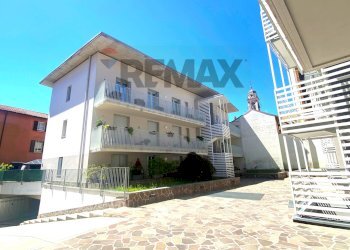 Edificio all\'aperto - Two-room apartment Via Sant'Ambrogio
10, Cinisello Balsamo - photo 1