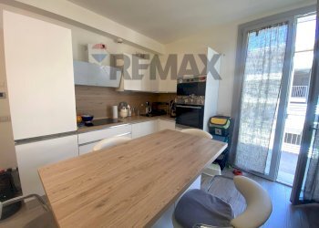 Cucina - Two-room apartment Via Sant'Ambrogio
10, Cinisello Balsamo - photo 3