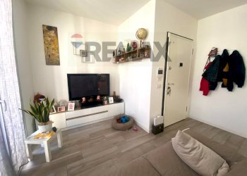 Soggiorno - Two-room apartment Via Sant'Ambrogio
10, Cinisello Balsamo - photo 6