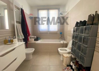 Bagno - Two-room apartment Via Sant'Ambrogio
10, Cinisello Balsamo - photo 9