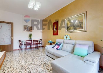 Sala da pranzo - Two-room apartment Via Dolomiti
11, Milano - photo 4