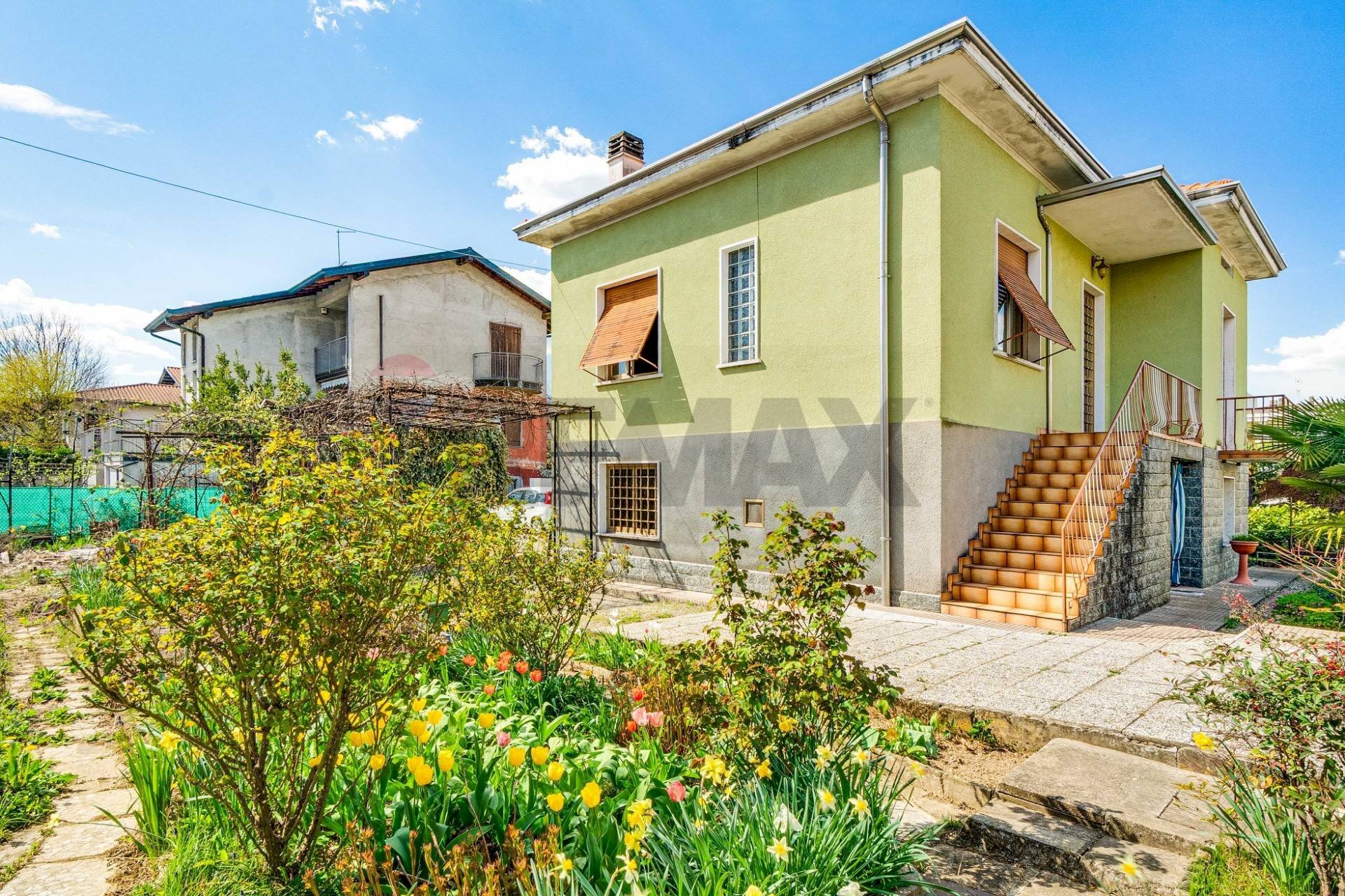 Casa all\'aperto - Villa Via Goldoni
 
12, Cassano Magnago - photo 1