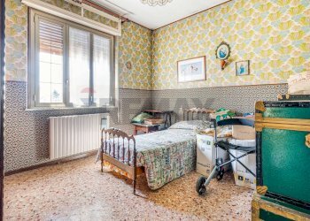 Camera / camera da letto - Villa Via Goldoni
 
12, Cassano Magnago - photo 12