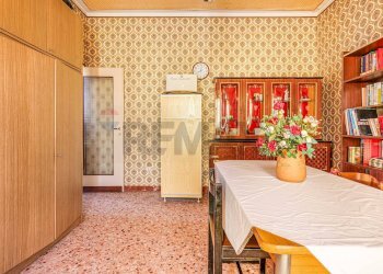 Sala da pranzo - Villa Via Goldoni
 
12, Cassano Magnago - photo 17