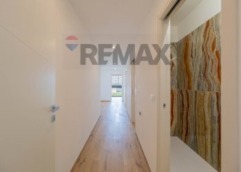 Hall / corridoio - Four-room apartment carlo cattaneo
 
22, Gallarate - photo 2