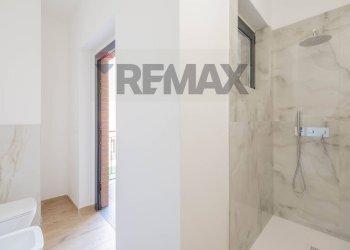 Bagno - Four-room apartment carlo cattaneo
 
22, Gallarate - photo 18