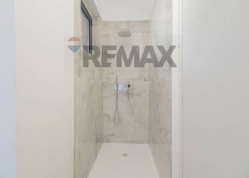 Bagno - Four-room apartment carlo cattaneo
 
22, Gallarate - photo 19