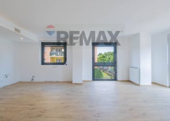 Stanza vuota - Four-room apartment carlo cattaneo
 
22, Gallarate - photo 41