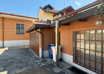 Foto 2 - Semi-detached house VIA UGO FOSCOLO
 
5, Rho - photo 2