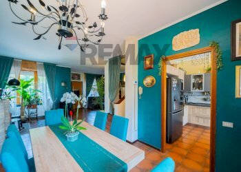 Sala da pranzo - Terraced Villa Strada Pilastrello
 
8, Parma - photo 13