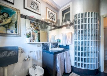 Bagno - Terraced Villa Strada Pilastrello
 
8, Parma - photo 28