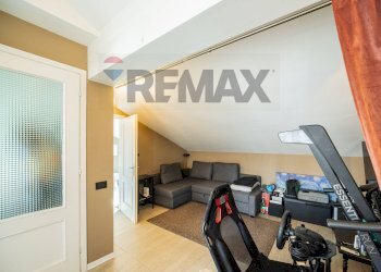 Sala da pranzo - Terraced Villa Strada Pilastrello
 
8, Parma - photo 38