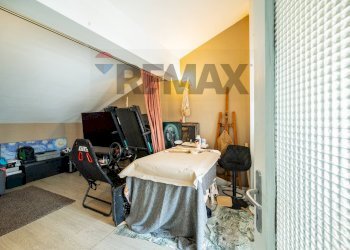 Sala da pranzo - Terraced Villa Strada Pilastrello
 
8, Parma - photo 39