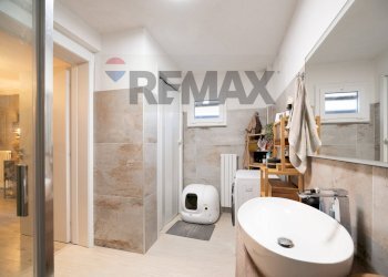 Bagno - Terraced Villa Strada Pilastrello
 
8, Parma - photo 51