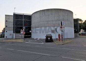Edificio all\'aperto - Box Strada Abbeveratoia
 
73/a, Parma - photo 1