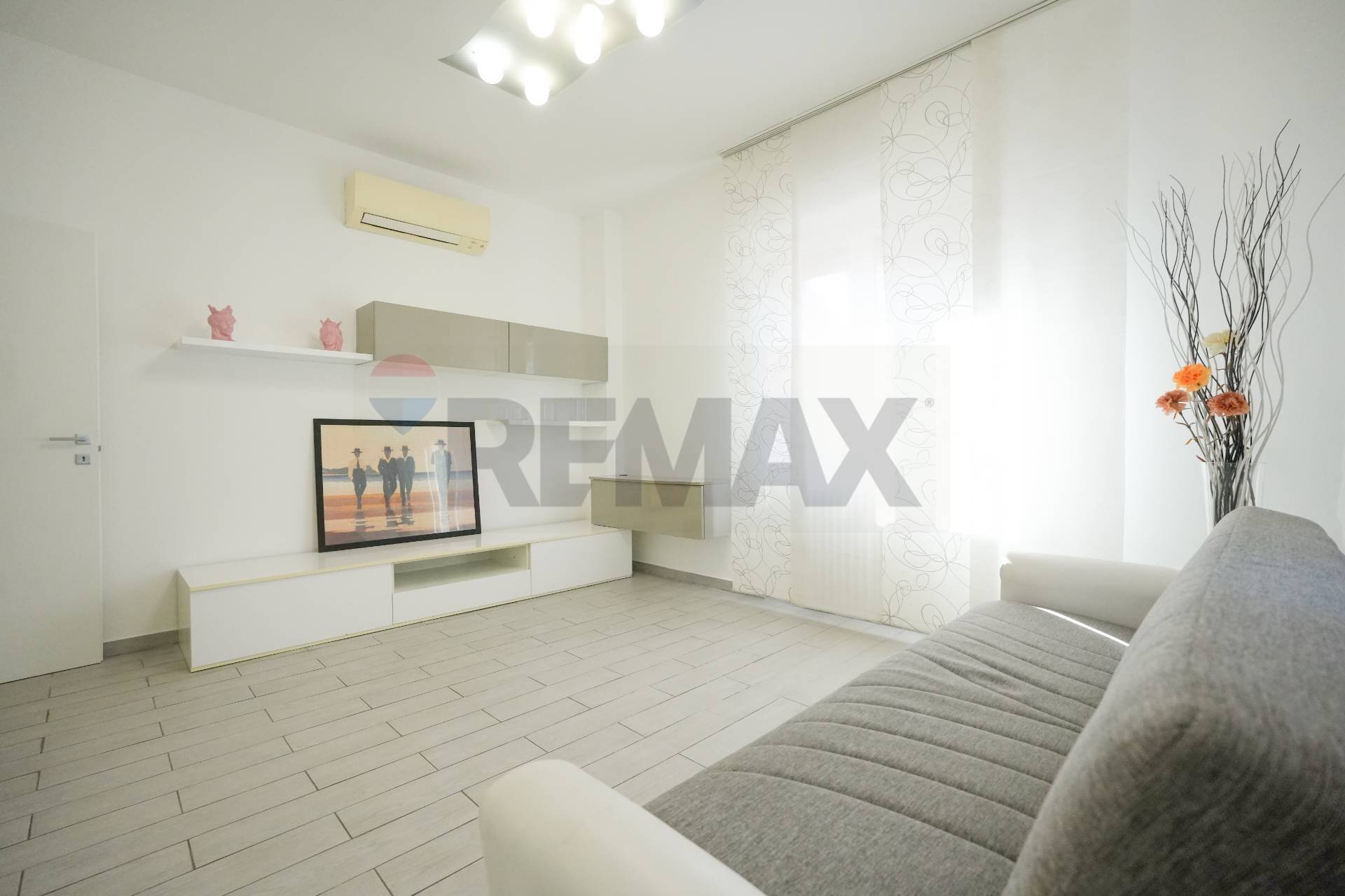 Soggiorno - Trilocale VIA CAVALLOTTI
 
29, Cologno Monzese - foto 2