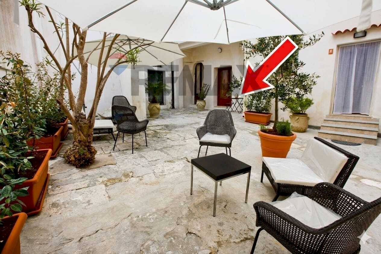 Terrazza - Two-room apartment via dei compagni
 
10, Trapani - photo 1