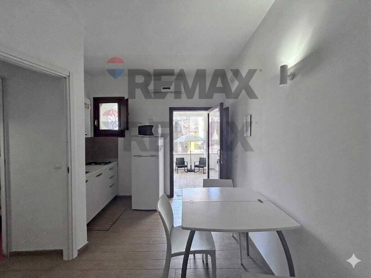 Sala da pranzo - Two-room apartment via dei compagni
10, Trapani - photo 3