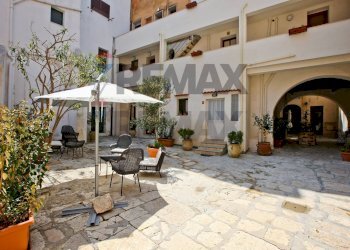 Terrazza - Two-room apartment via dei compagni
 
10, Trapani - photo 8