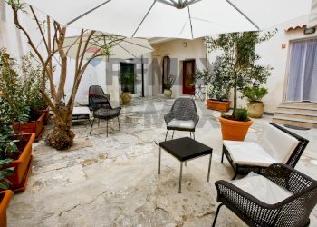 Terrazza - Two-room apartment via dei compagni
 
10, Trapani - photo 13