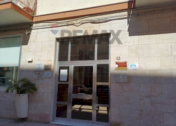 Edificio all\'aperto - Appartamento via IV Novembre
79, Favara - foto 2