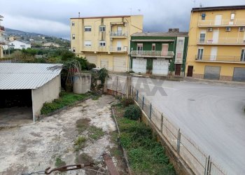 spazio esterno - Casa indipendente Via La Loggia
 
87, Aragona - foto 37
