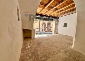 Terrazza - Box Via Nino Oxilia
 
48, Ragusa - photo 2