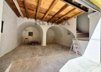 Stanza vuota - Box Via Nino Oxilia
 
48, Ragusa - photo 3