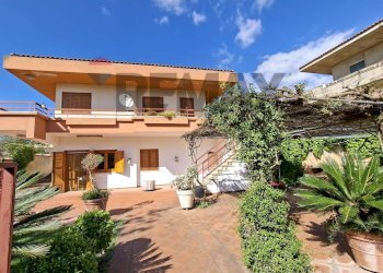 Casa all\'aperto - Villa C.da Rossa
 
sn, Chiaramonte Gulfi - photo 2
