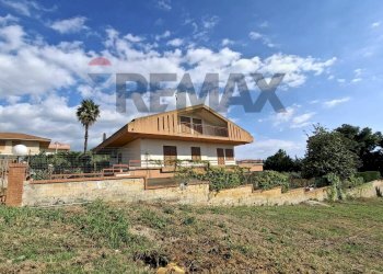 Casa all\'aperto - Villa C.da Rossa
 
sn, Chiaramonte Gulfi - photo 3
